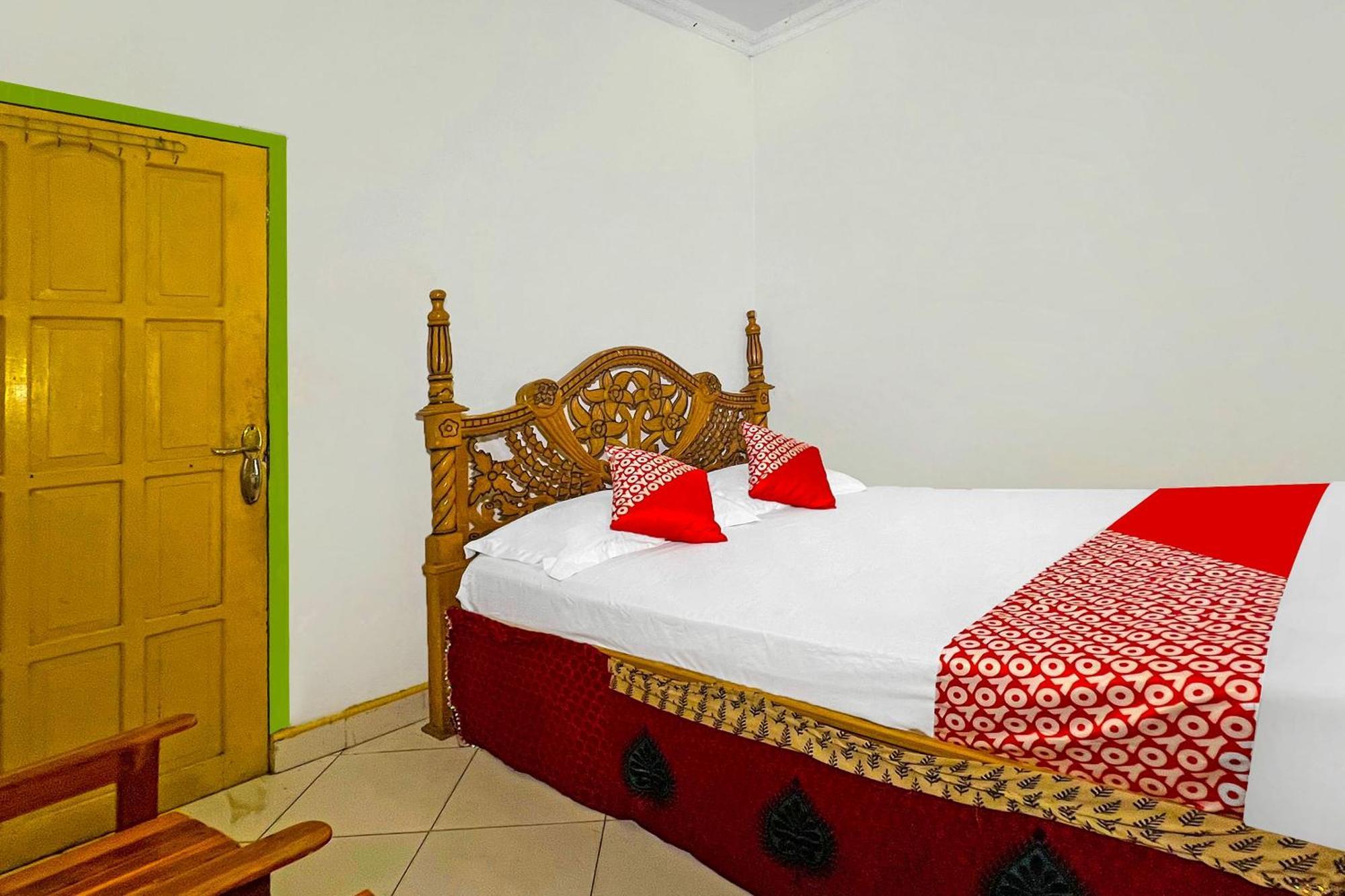 Oyo 92326 Hotel Melati Bm Pangkep Maros Exterior photo